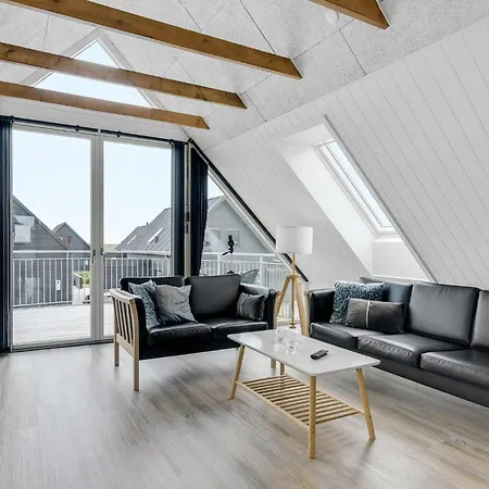 Сasa de vacaciones Three-bedroom In Romo